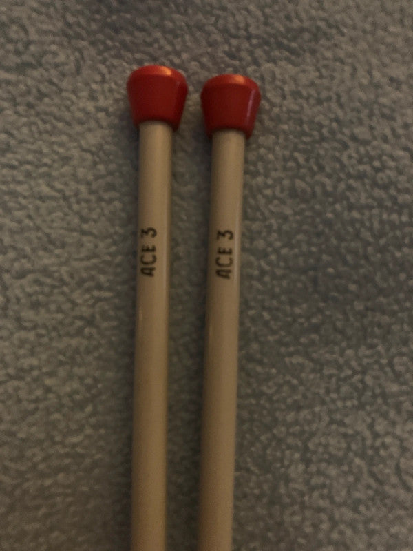 Knitting needles size 3