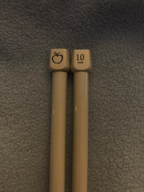 Knitting needles size 10