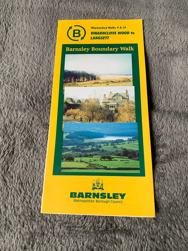 Great set of walking leaflets