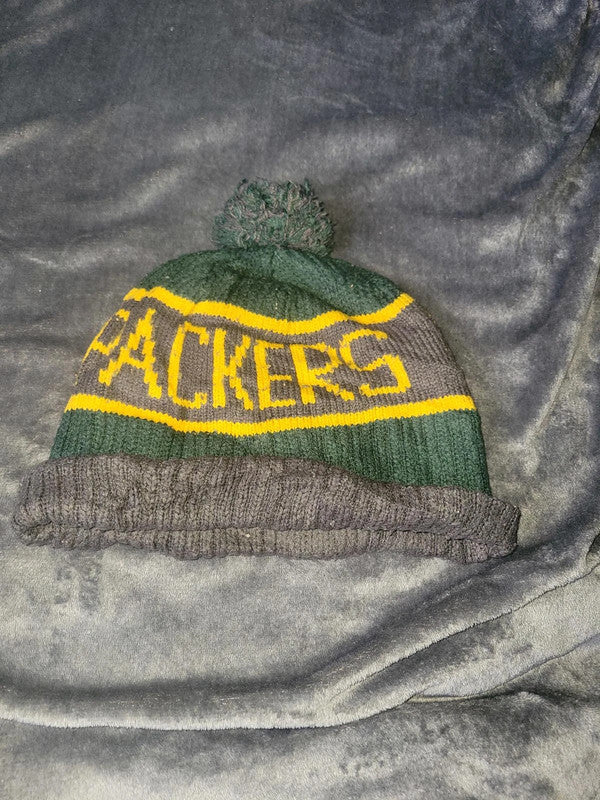 Green Bay Packers Knitted Beanie with Pom Pom and Logo