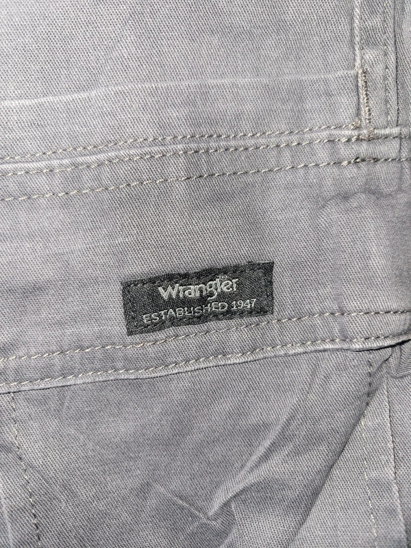 Vintage Wrangler Relaxed Fit Cargo Trousers