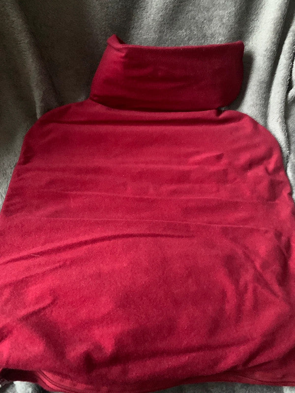 Electric heating pad / heat pad with cover and strap.