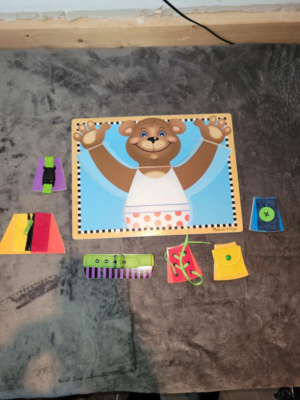 Melissa & Doug Bear Basic Skills Board