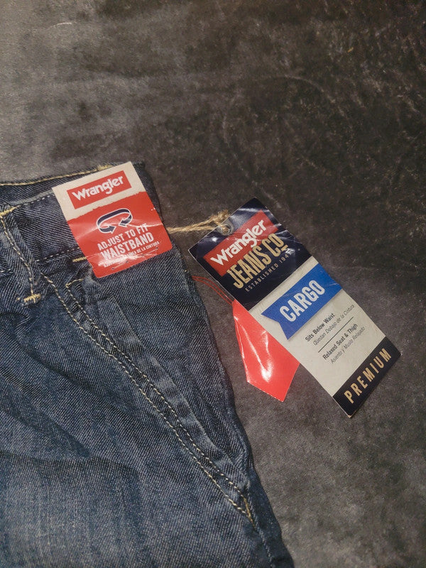 Wrangler Denim Cargo Shorts – Boys Husky Size 12 (Adjustable Waist) NWT