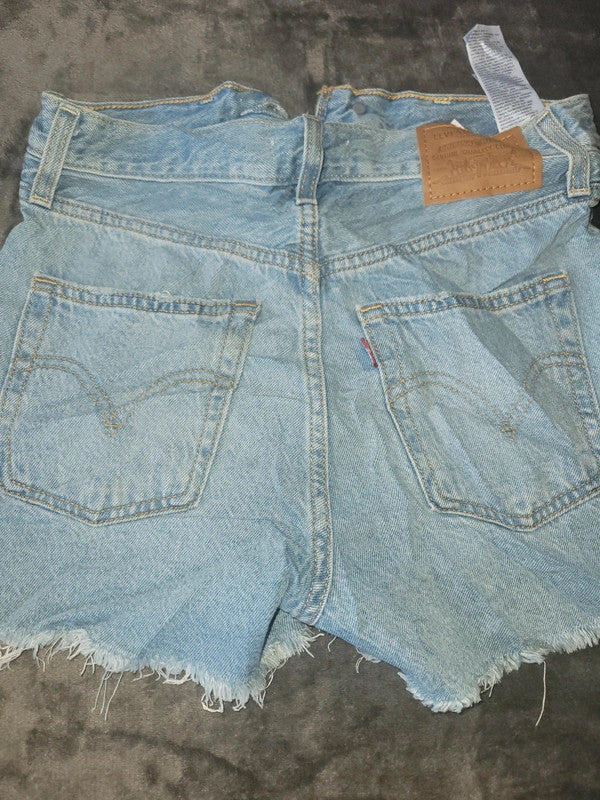 Levi’s Premium Ribcage Shorts – Women’s W25 High Rise Distressed Denim