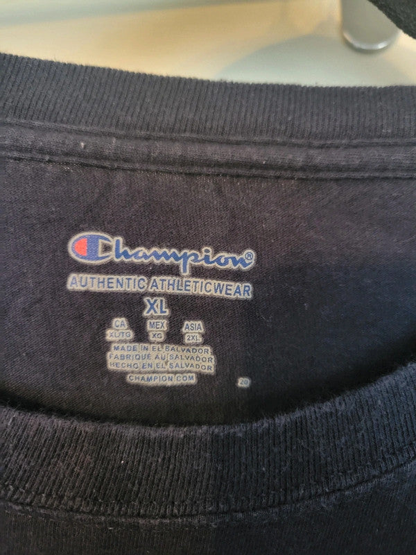 Champion University of Connecticut “Dad” T-Shirt – Size XL – Navy