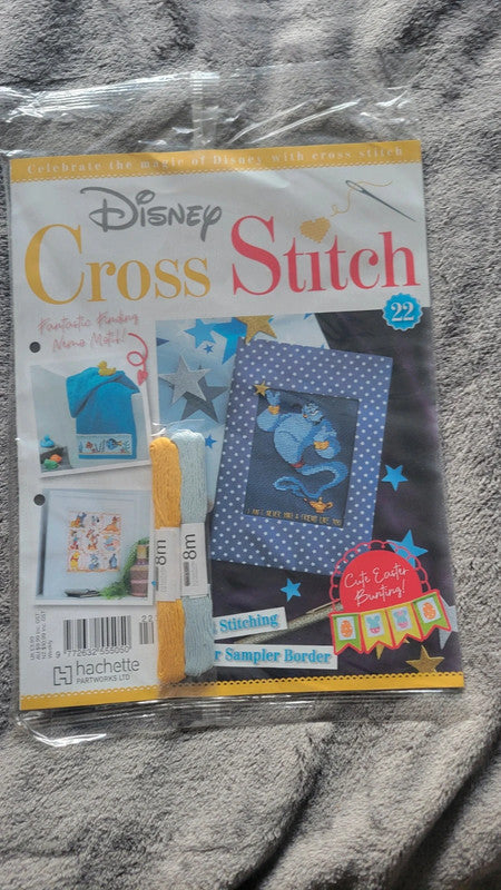 Disney Cross Stitch Magazine – Issue 22 – With Threads & Patterns – New Sealed