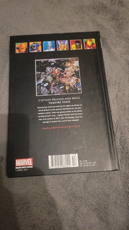 Marvel Ultimate Graphic Novel: Captain Britain and MI13: Vampire State