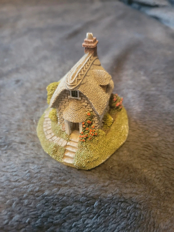 Lilliput Lane Wheyside Cottage Miniature