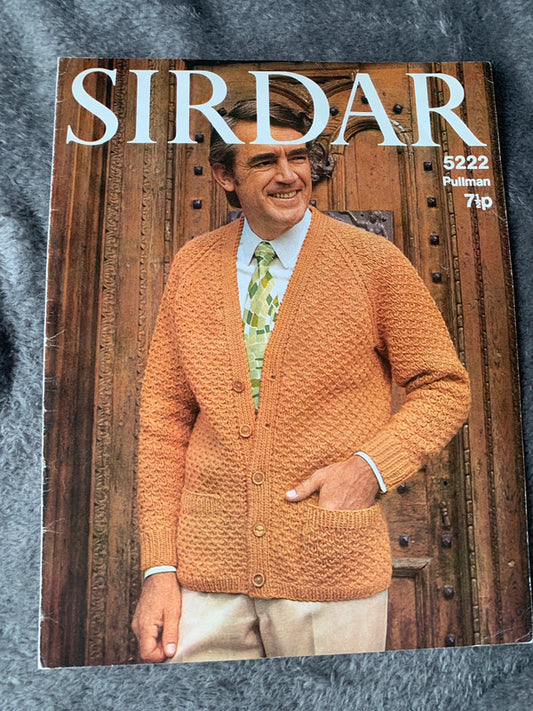 Sirdar 5222 – Men’s Pullman Textured Cardigan