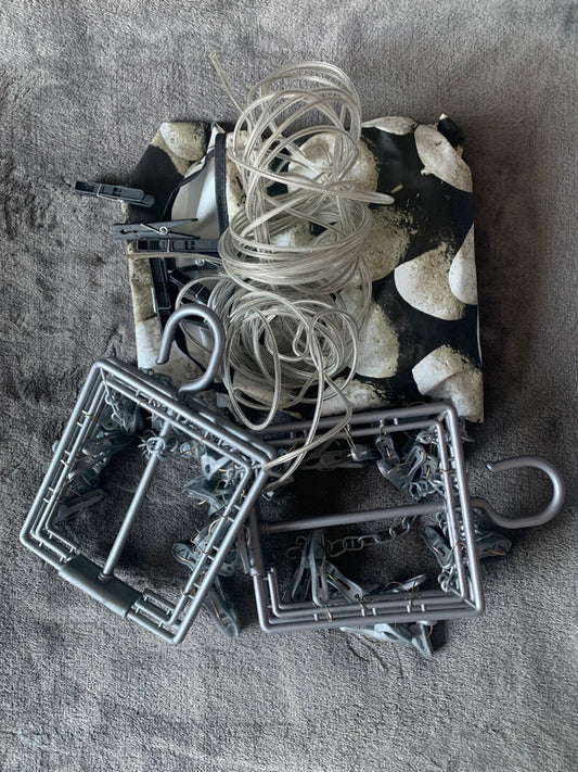 Small portable laundry drying kit