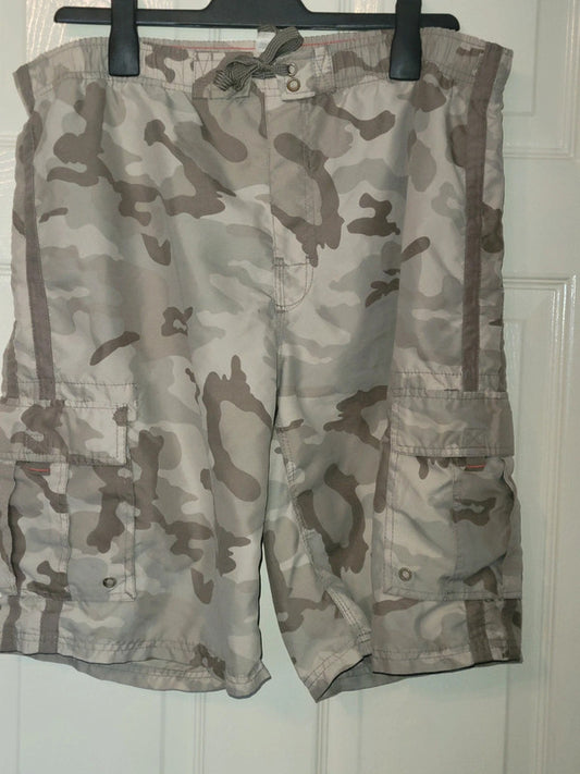 Men's Cherokee Camo Board Shorts Swimming Trunks Size Large