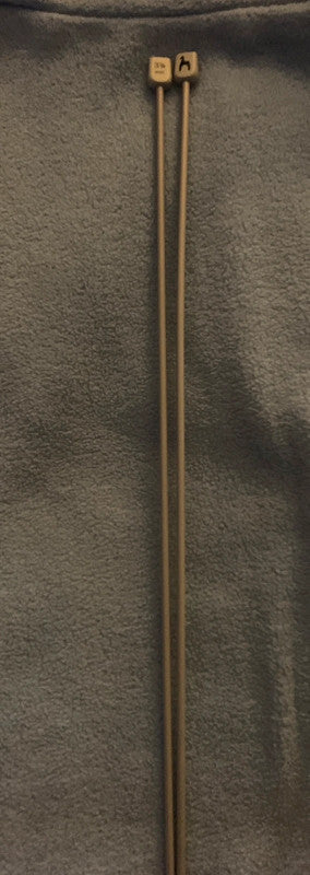 Knitting needles size 3 1/4