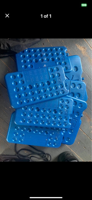 Reusable ice packs/freezer blocks