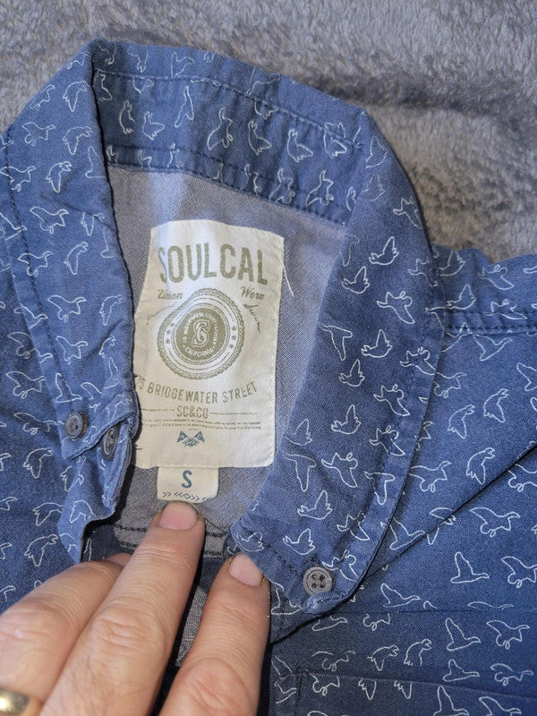 SoulCal Blue Short Sleeve Bird Print Shirt - Size S