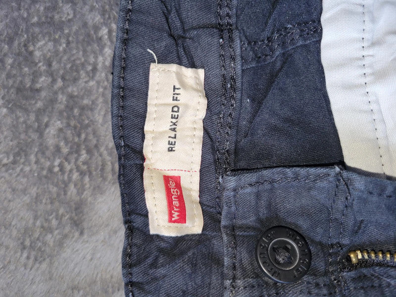 Vintage Wrangler Relaxed Fit Black Cargo Trousers