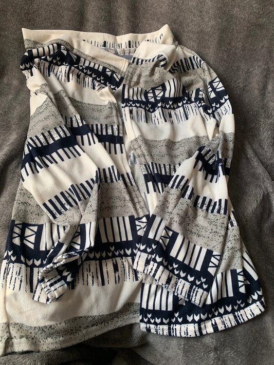 Women’s long-sleeve top/tunic by Gulang.
