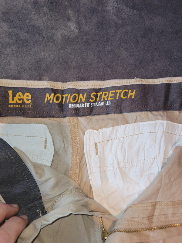 Lee Motion Stretch Cargo Trousers