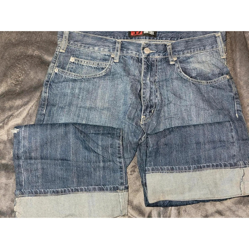 Diesel Jeans, Size 33, Made in Italy - Stylish Pre-loved Denim