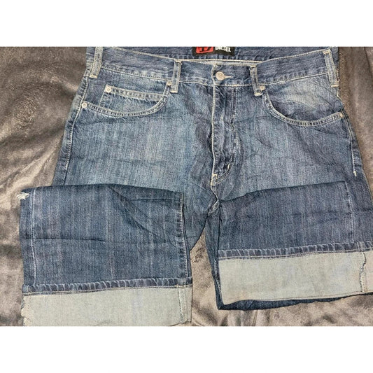 Diesel Jeans, Size 33, Made in Italy - Stylish Pre-loved Denim