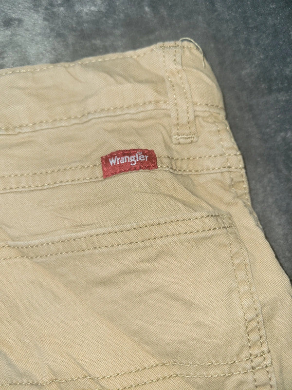 Wrangler Classic Straight Cargo Shorts – Men’s W28 Beige Khaki