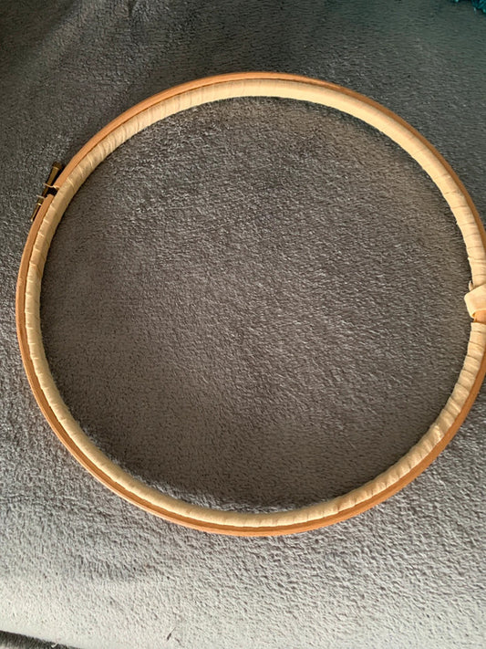 wooden embroidery hoop,
