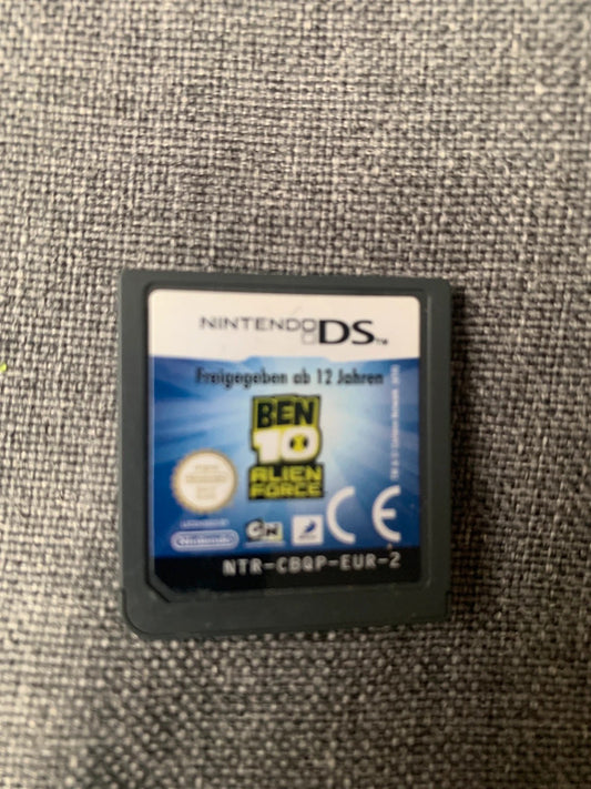Nintendo DS cartridge for Ben 10: Alien Force.