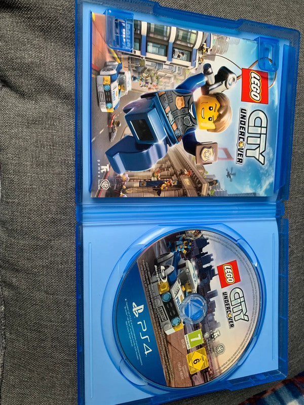 LEGO City Undercover (PS4)